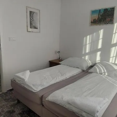 Хостел Centrum-kamienica 1924