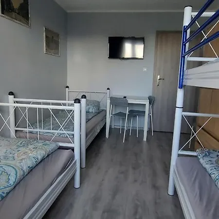 Хостел Centrum-kamienica 1924 Щецинек