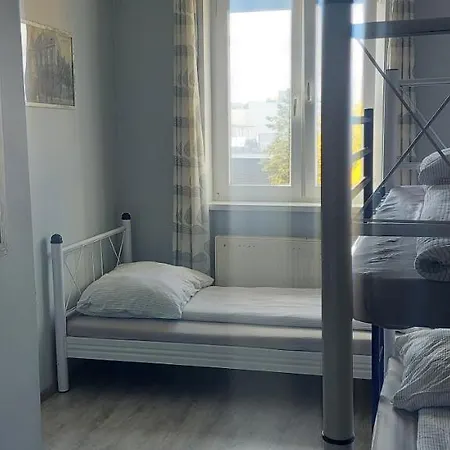 Хостел Centrum-kamienica 1924 *