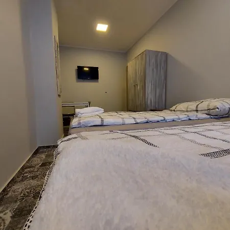 Хостел Centrum-kamienica 1924 *