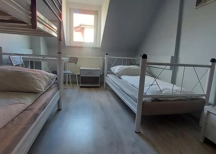 Хостел Centrum-kamienica 1924 *