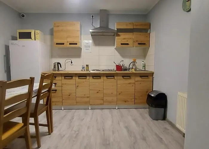 Хостел Centrum-kamienica 1924 Щецинек