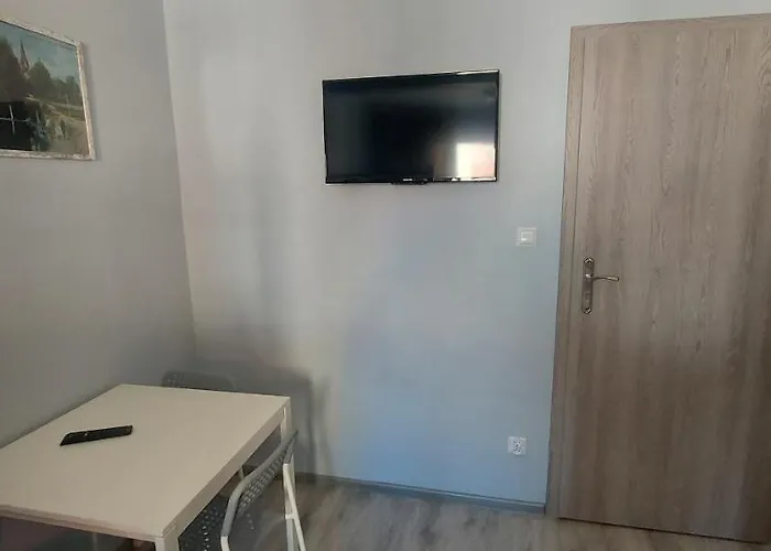 Хостел Centrum-kamienica 1924 Щецинек