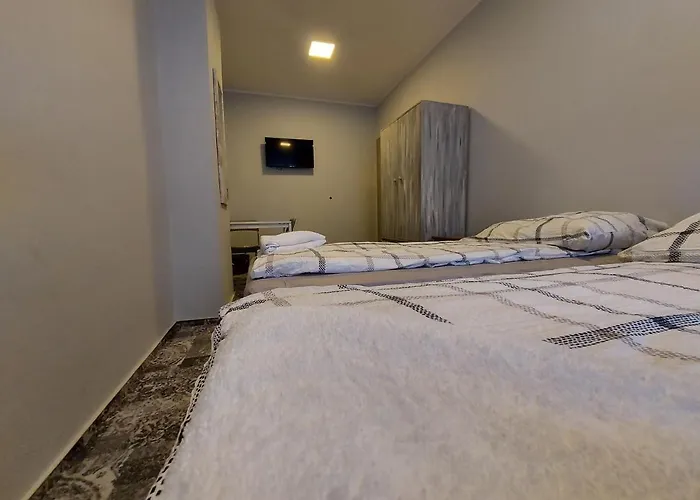 Хостел Centrum-kamienica 1924 *