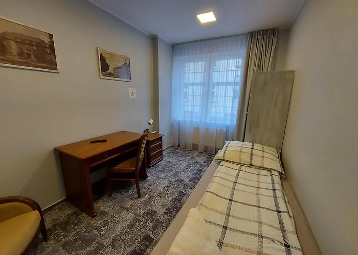 Хостел Centrum-kamienica 1924 Щецинек